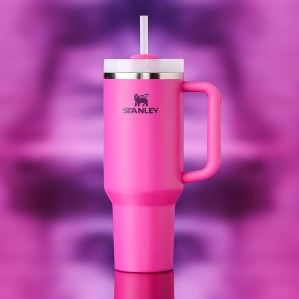 NEW! Stanley 40 oz Fushia Quencher Tumbler Mug with Handle